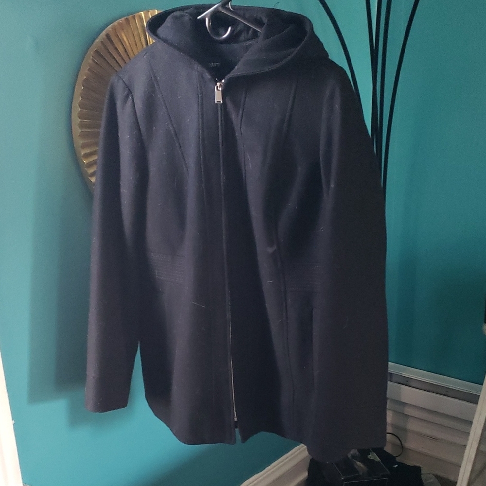 Avanti Black Zip-Up Jacket